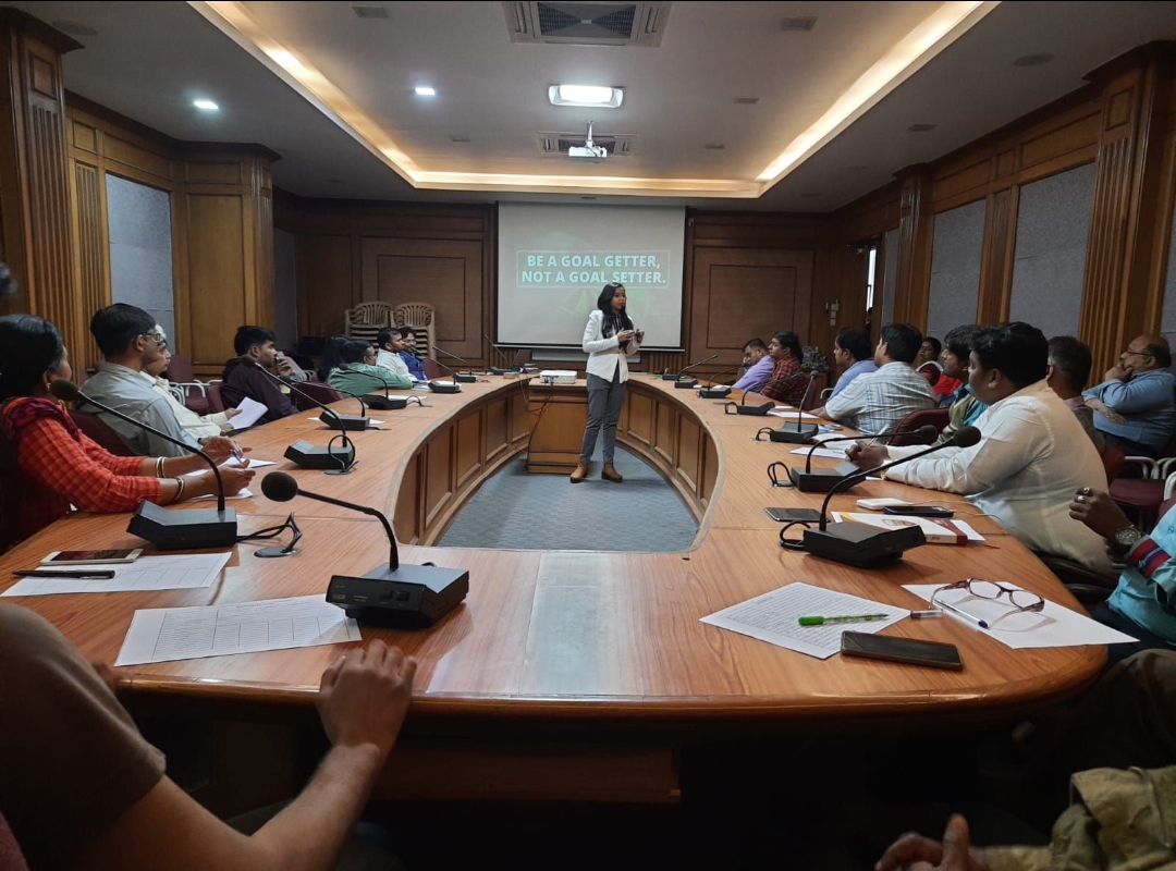 Shruti Tiwari training a corporate team