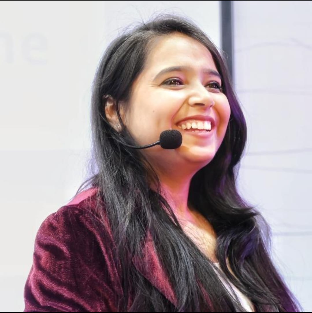 Coach Shruti Tiwari - Sales Coach and Inspirational Speaker